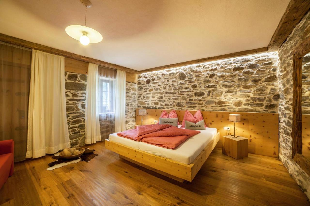 Schildhof Ebion Schildhofsuite San Leonhard in Passeier Exteriör bild