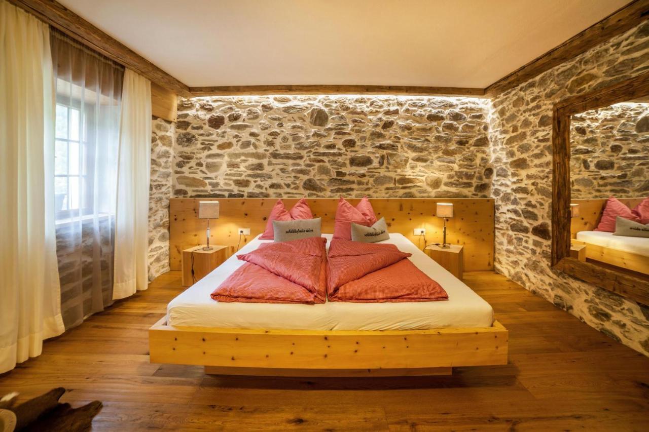 Schildhof Ebion Schildhofsuite San Leonhard in Passeier Exteriör bild