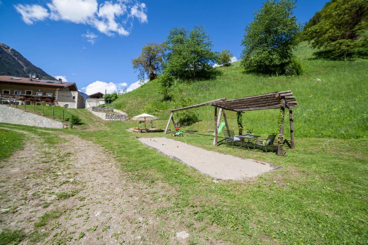 Schildhof Ebion Schildhofsuite San Leonhard in Passeier Exteriör bild